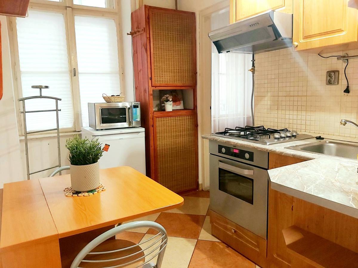 Ferjoe'S Home Apartman Budapest Exterior photo