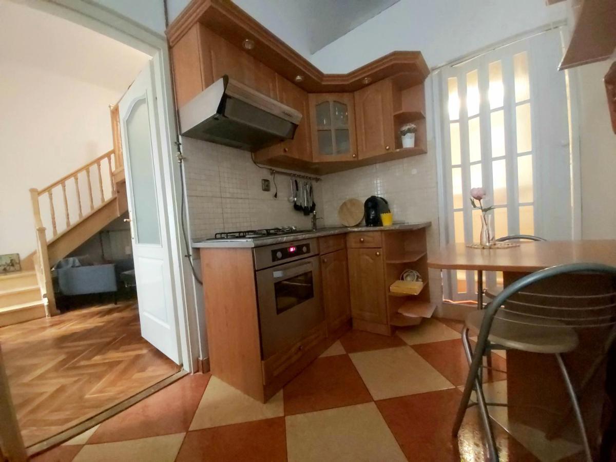 Ferjoe'S Home Apartman Budapest Exterior photo